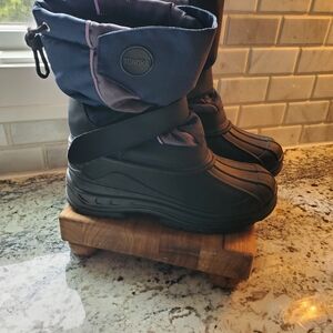 Tundra Navy/Black Insulated Winter Boots Boys